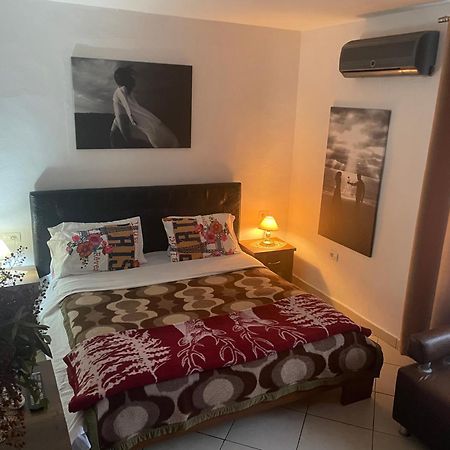 All Yours Flat, In Center Of Tirana Esterno foto