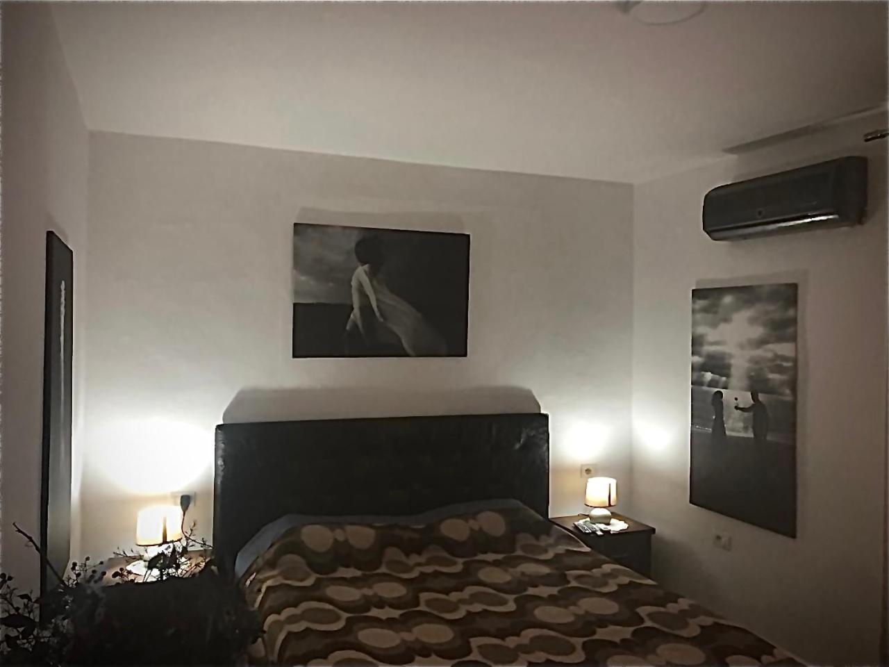 All Yours Flat, In Center Of Tirana Esterno foto