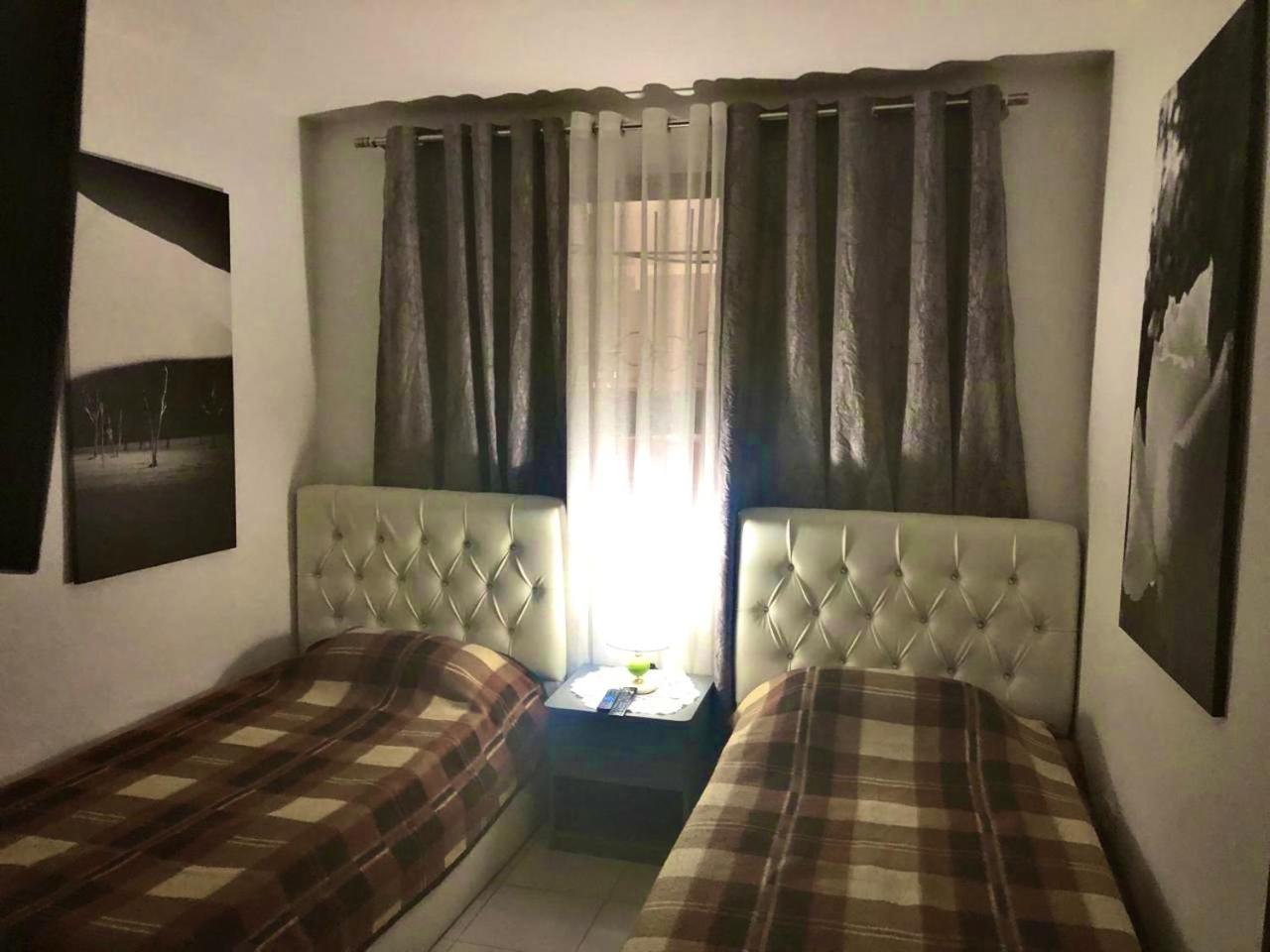 All Yours Flat, In Center Of Tirana Esterno foto