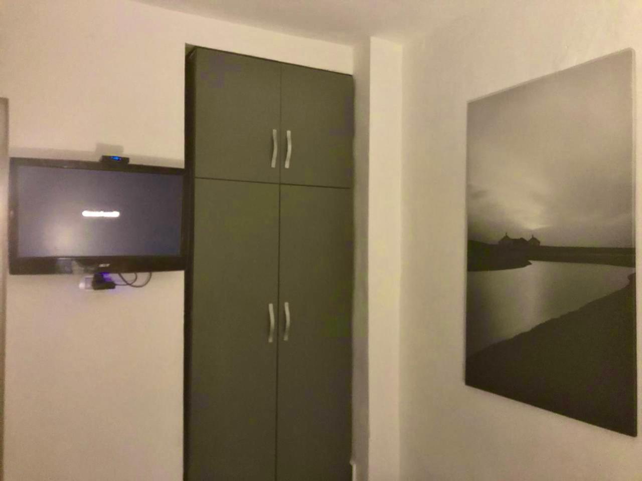 All Yours Flat, In Center Of Tirana Esterno foto